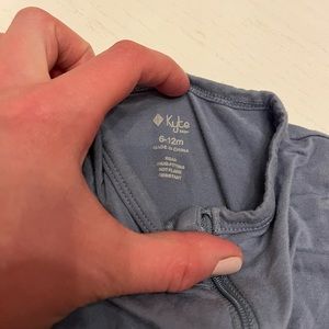 Kyte baby footie (6-12 mo) - so soft and stretchy